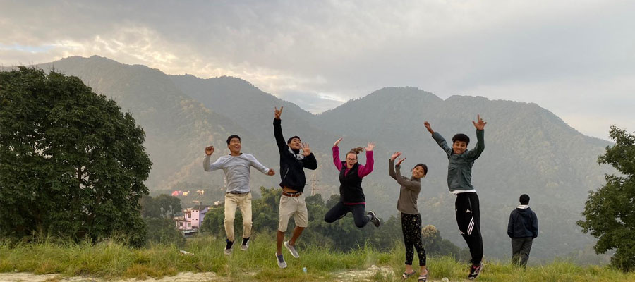 volunteers enjoying in nepal